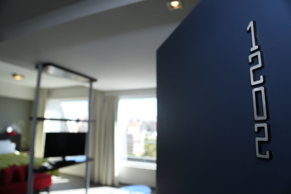 Hotel Neu 354 Неукен Экстерьер фото