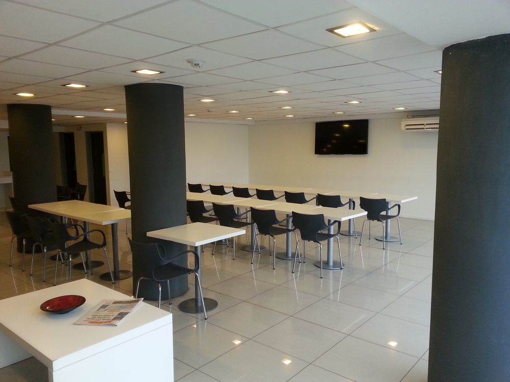 Hotel Neu 354 Неукен Экстерьер фото